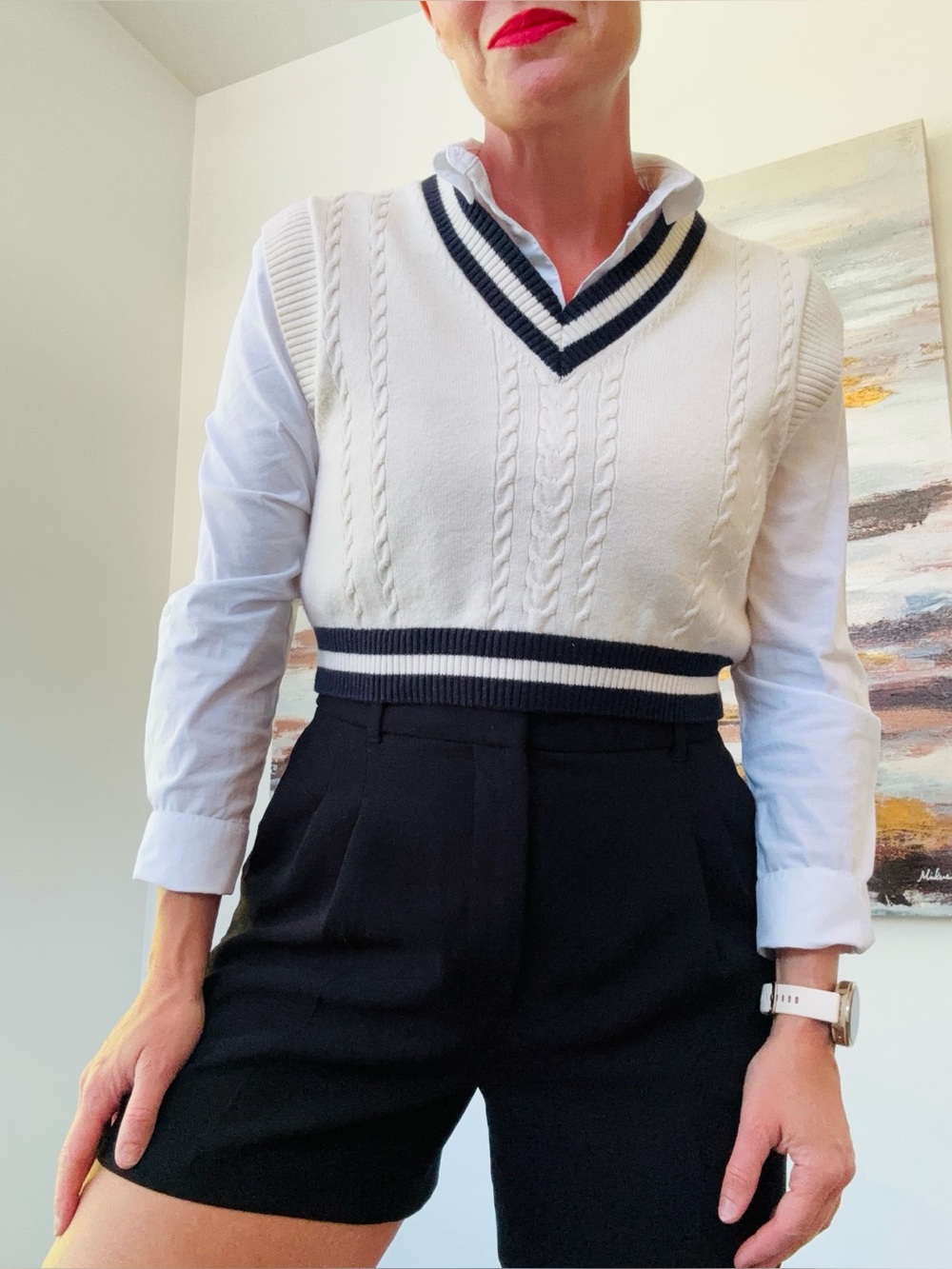 ARITZIA Sunday Best Winston Sweater Vest Cropped V-Neck Varsity Knit Medium